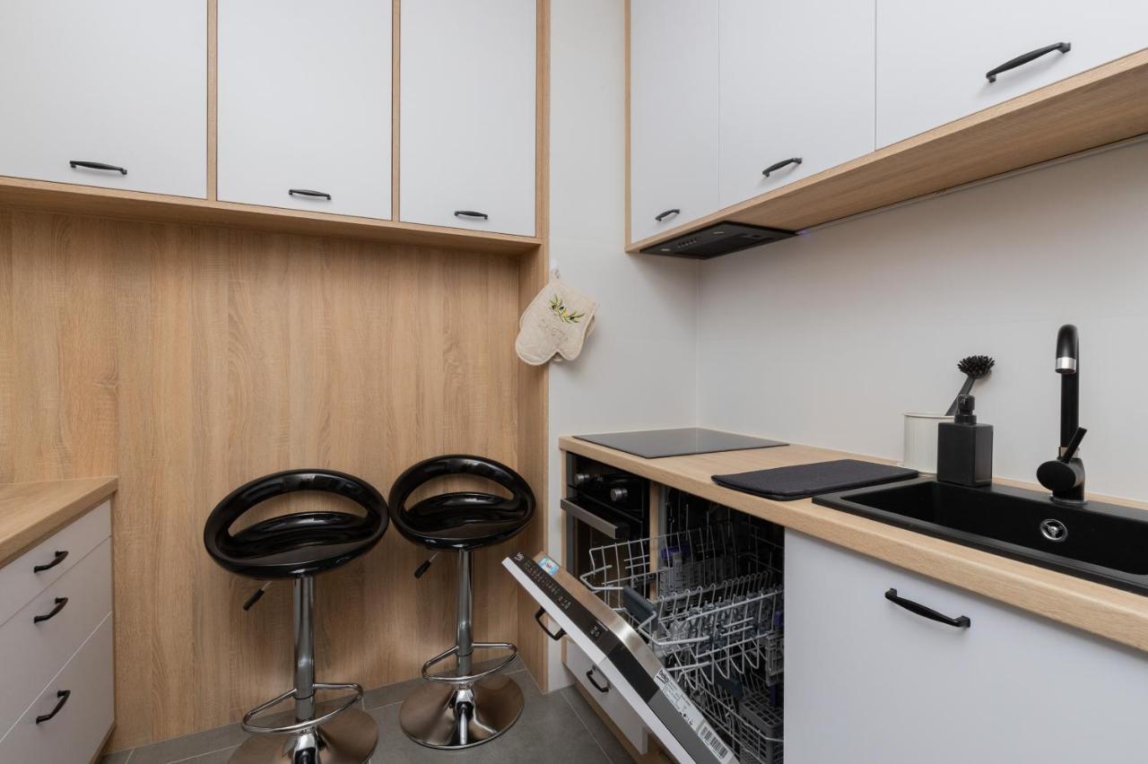 City Center Apartment Gdynia By Noclegi Renters Exterior photo